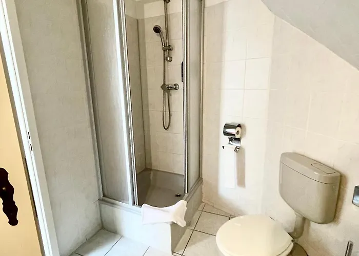 Neue Pfefferkiste * لبسيا